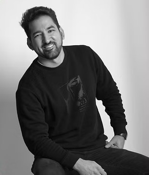 Orion Garcia - CEO y Arquitecto de Sistemas